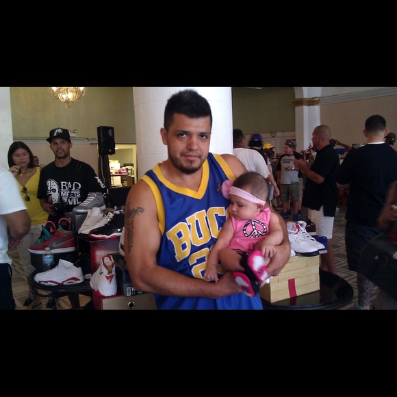 Meet your Posher, Julio - Picture 1 of 1